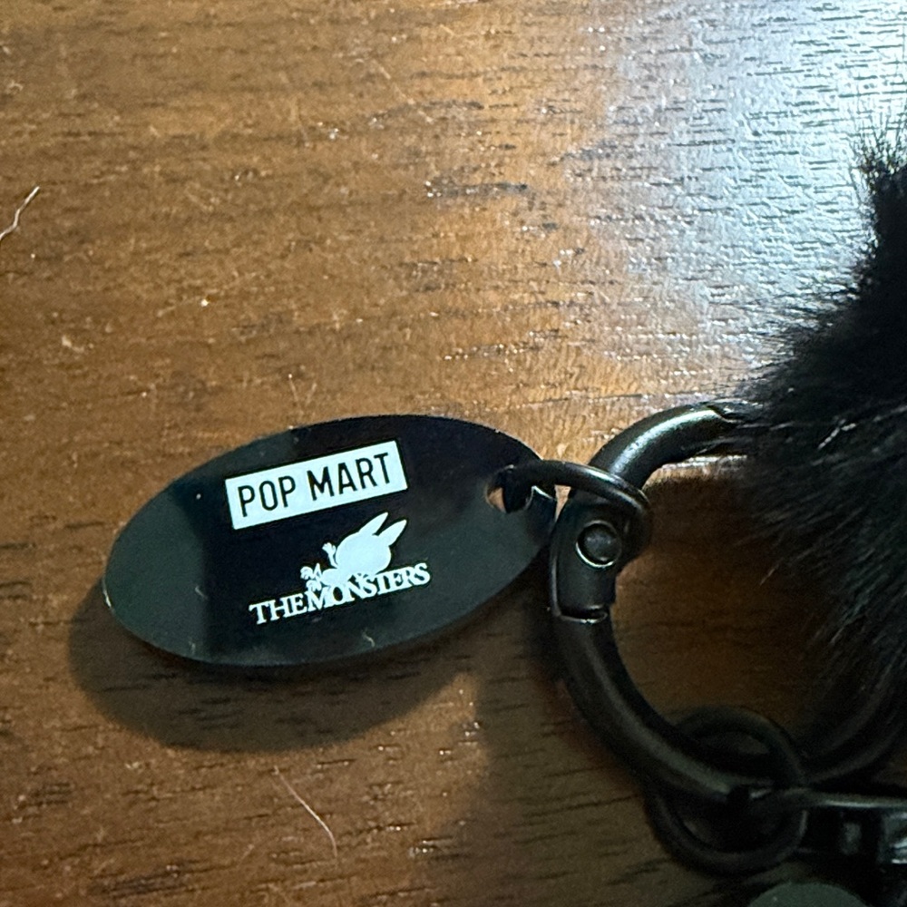 PopMart 10 Year Anniversary Labubu Bag Charm - Picture 2 of 3